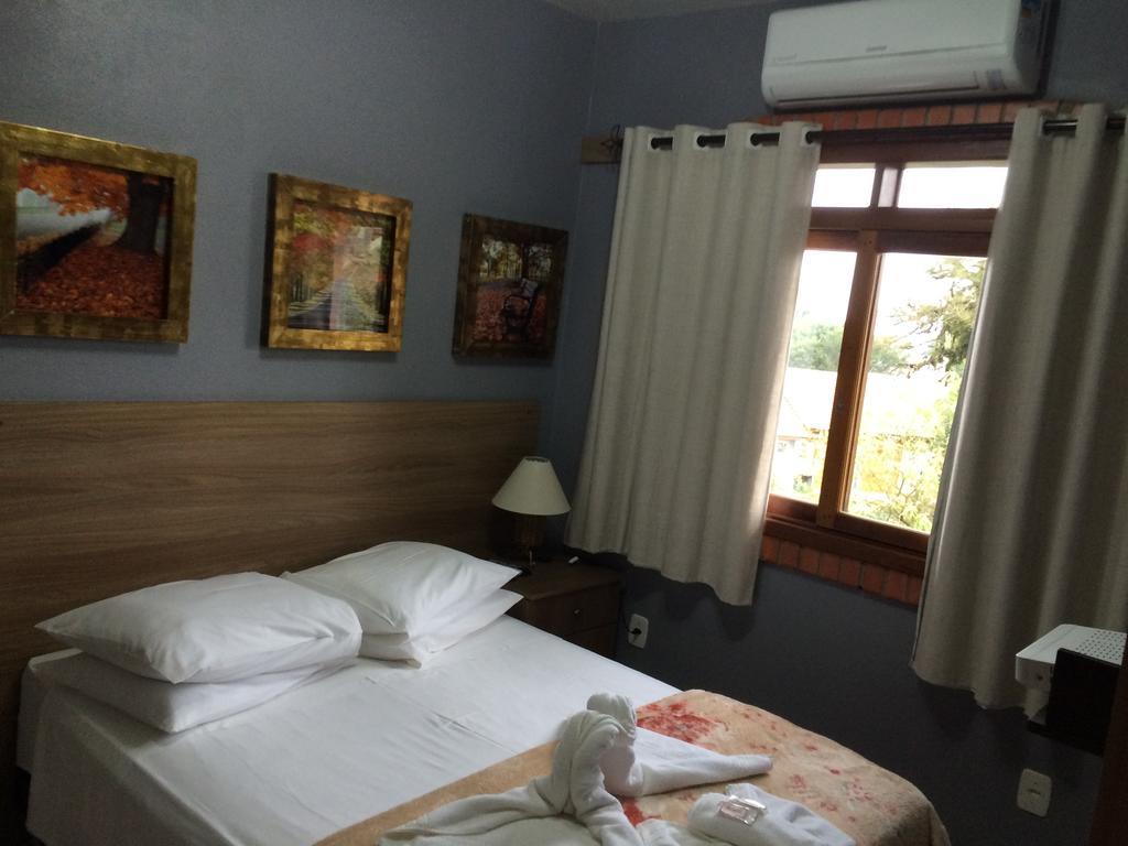 Apartament Residencial Quatro Estacoes Canela Zewnętrze zdjęcie